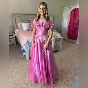 🩷Sherri Hill - Bright Pink - 56194🩷